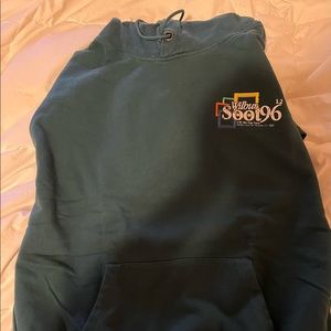 Wilbur soot green computer shirt